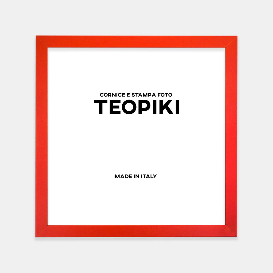 Cornice moderna rossa Arpino